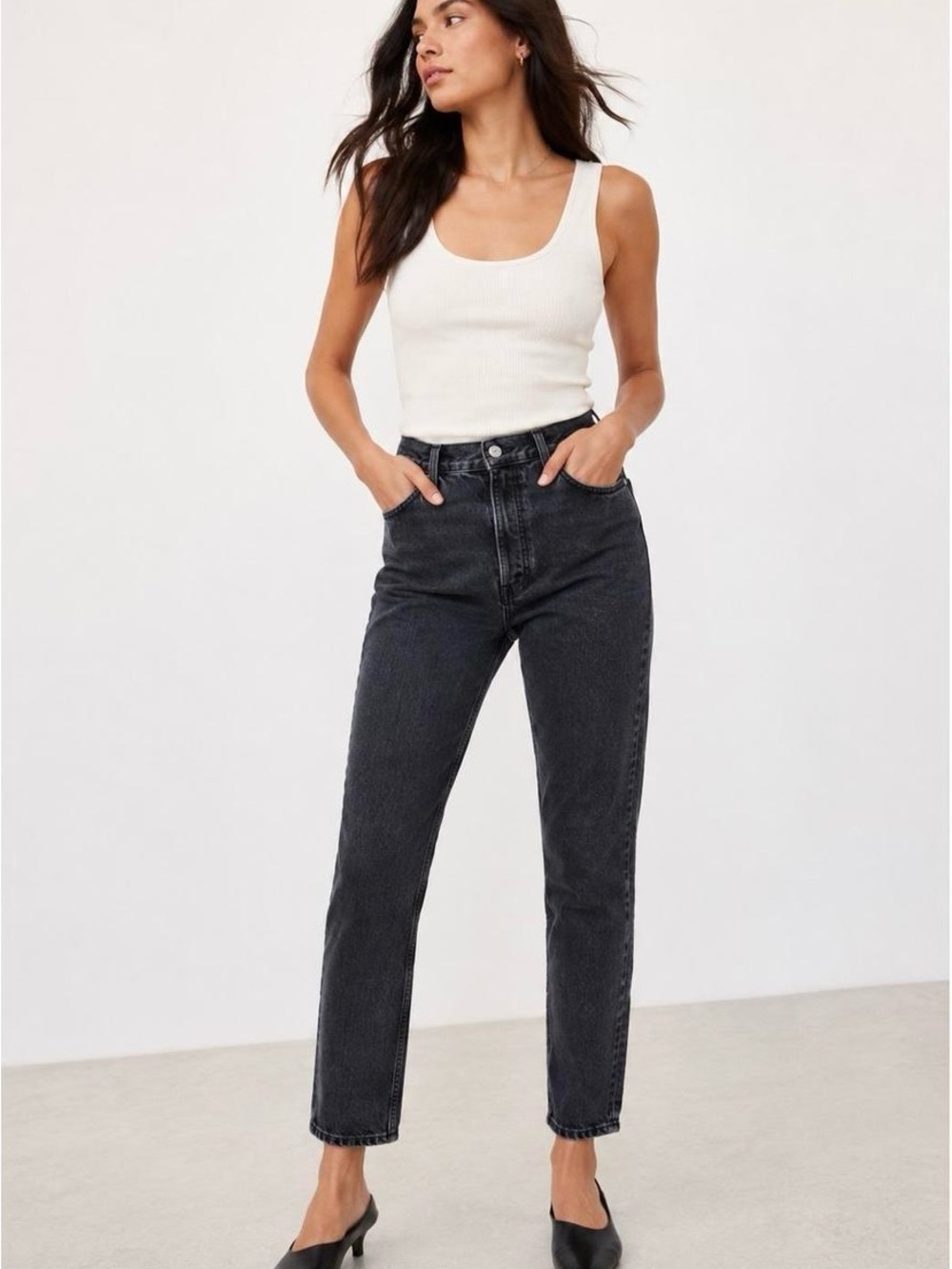 Everlane 90s Cheeky Jean